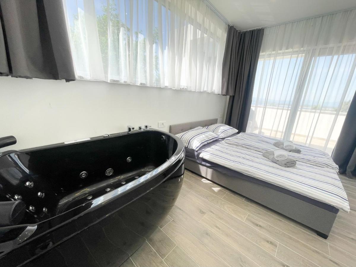 Villa Linda Цриквеница Экстерьер фото